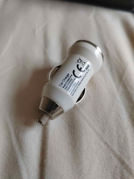 Photo of free USB car charger (Risinghurst OX3) #2
