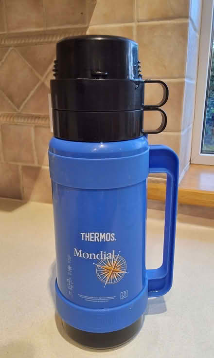 Photo of free Thermos 1L flask (Carlisle CA3) #2