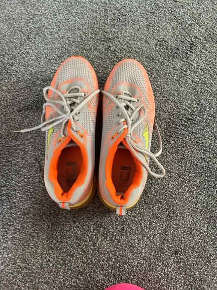 Photo of free Ladies trainers size 40 (E3) #1
