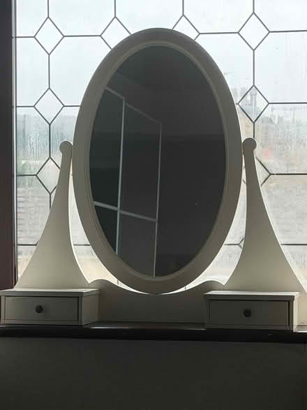 Photo of free Dressing Table Mirror (Bradford BD7 2JN) #1