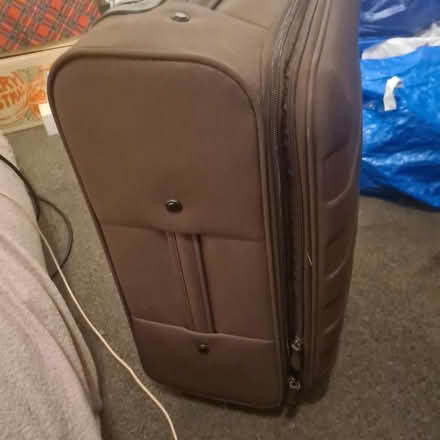 Photo of free Travel Case Trolly - Medium / Small (TW7) #3