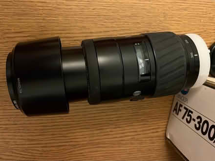 Photo of free For Parts Camera Zoom Lens (Titchfield Common PO14) #2