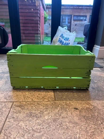 Photo of free Vintage crate (South Norwood SE25) #1