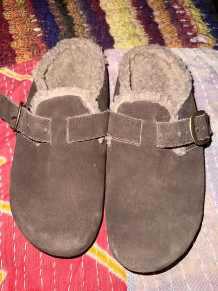 Photo of free Women’s size 9 Birkenstock dupes (Washington Heights 169th) #1