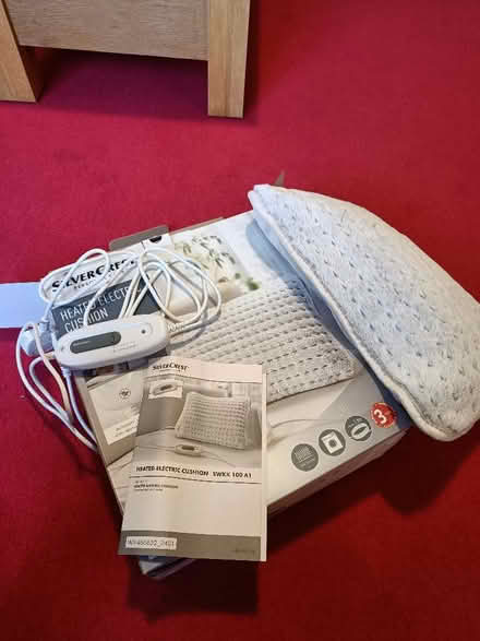 Photo of free Heated electric cushion (Adeyfield HP2) #2