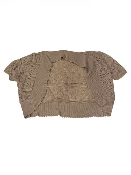 Photo of free Nice Wear Woman’s Sweater (Brooklyn Storage) #1