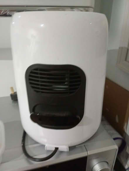 Photo of free Air fryer (Davyhulme M41) #1