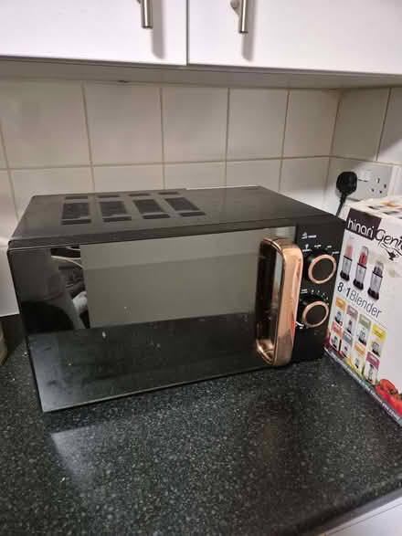 Photo of free Microwave (St Nicholas SG1) #2