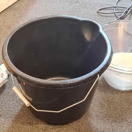 Photo of free Bucket (TW7) #1