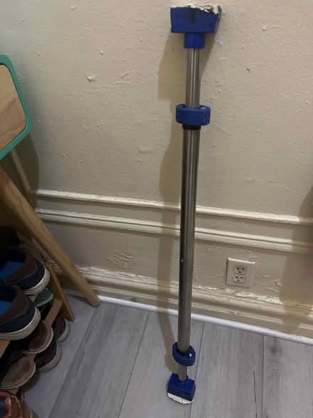 Photo of free Pull up bar for doorway (Crown Heights) #1