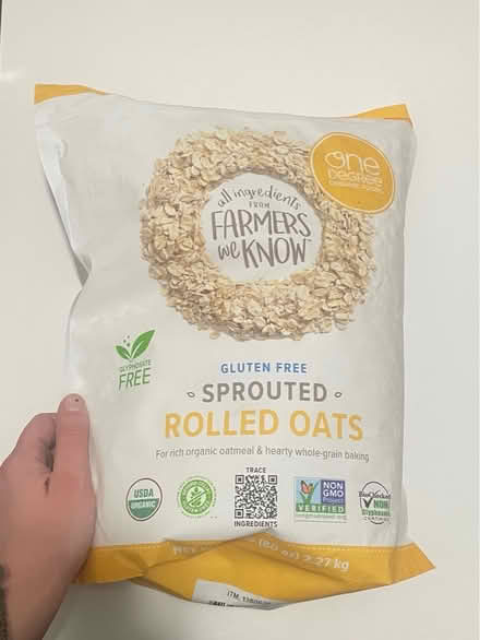 Photo of free Oats 5lbs (Purple line Main Stop Evanston) #1