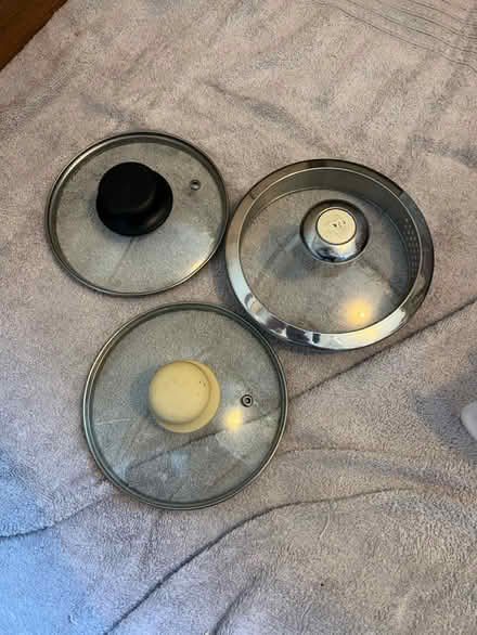 Photo of free Kitchen Pots pans tubs assorted (East Kilbride) #4
