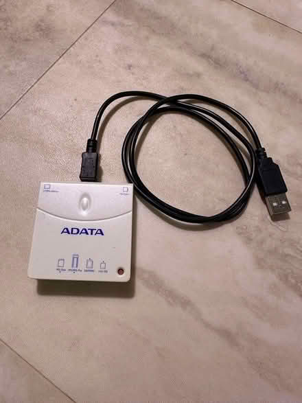 Photo of free Memory card reader - Muti format (Mortimer & Coxwell) #1