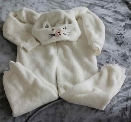 Photo of free Girls white cat hooded onesie age 10 (South Croydon CR2) #2
