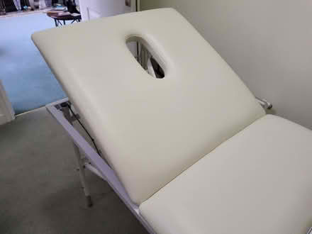 Photo of free Beautician table (Langford Village OX26) #1