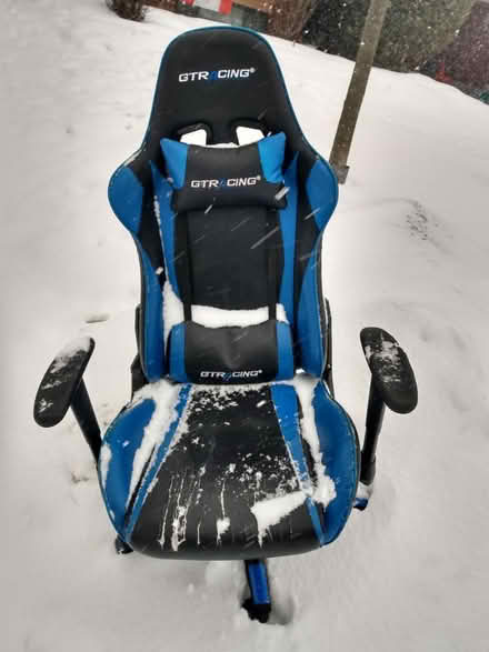 Photo of free Gamer Chair on casters (Near Baseline Rd. & Clyde Ave.) #1