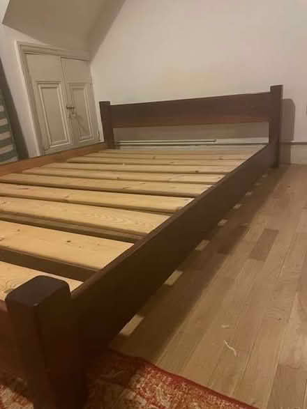 Photo of free Queen-sized bed (Barnsbury N1) #2