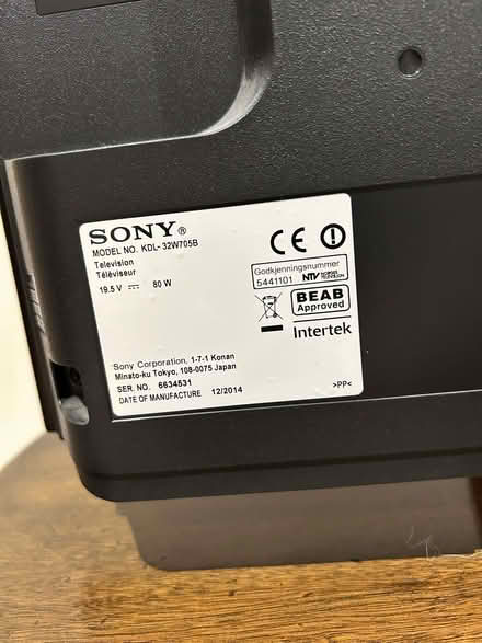 Photo of free 32" TV & Firestick (Milton-under-Wychwood OX7) #2