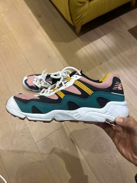 Photo of free New Balance men’s sneakers (N19 Finsbury Park) #1