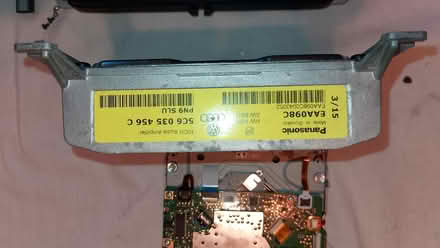 Photo of free Skoda Columbus stereo satnav plus amplifier. (New Town TN22) #2