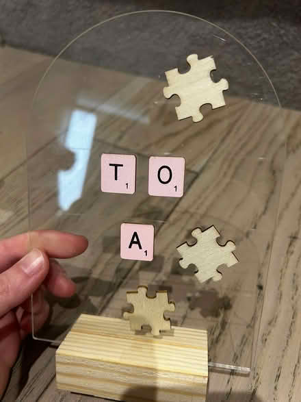 Photo of free table stands (KT6 Surbiton) #4