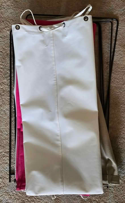 Photo of free Collapsible Laundry Hamper (Pyrmont) #2
