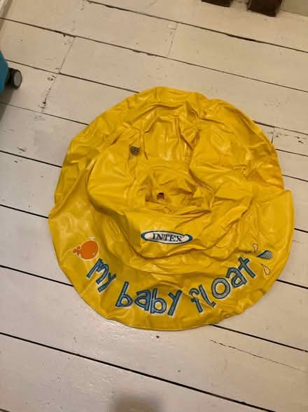 Photo of free Baby float for swimming (University Area RG1) #1