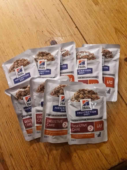 Photo of free Hills cat food (Ormesby St Margaret NR29) #1