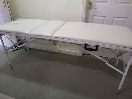 Photo of free Beautician table (Langford Village OX26) #3