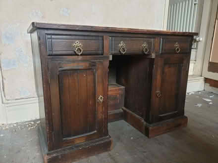 Photo of free Small, Vintage Knee-hole Desk (Breadsall DE21) #4