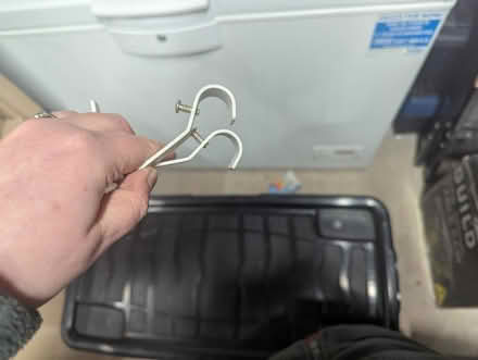 Photo of free Extendable curtain pole with brackets (Longbridge B31) #4