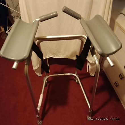 Photo of free zimmer frame with elbow supports (Brookhouse LA2) #1