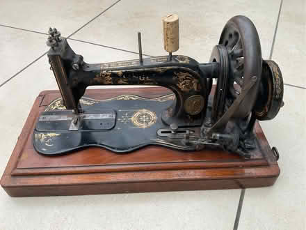 Photo of free Sewing Machine (Surrey Heath GU16) #1