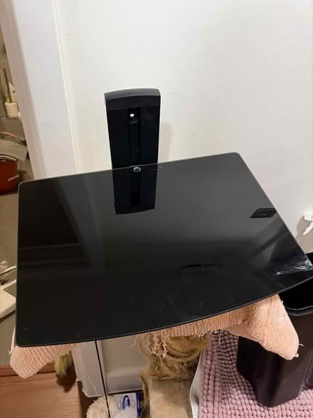 Photo of free Tempered Black Glass Floating Shelf (Rg302hy) #3