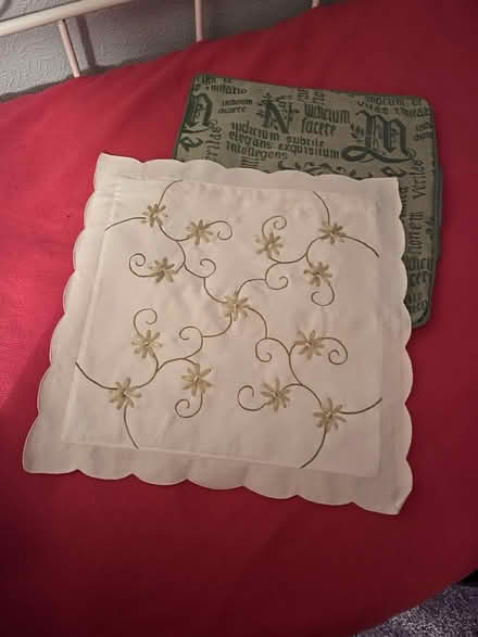 Photo of free Vintage linen (Helensburgh West) #3