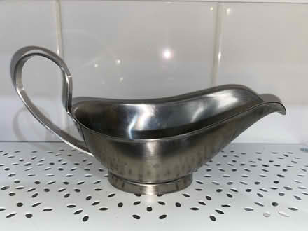 Photo of free Small stainless steel gravy boat (Jennett's Park RG12) #1