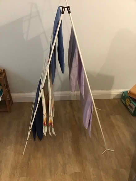 Photo of free Clothes airer (Garden City OX5) #1