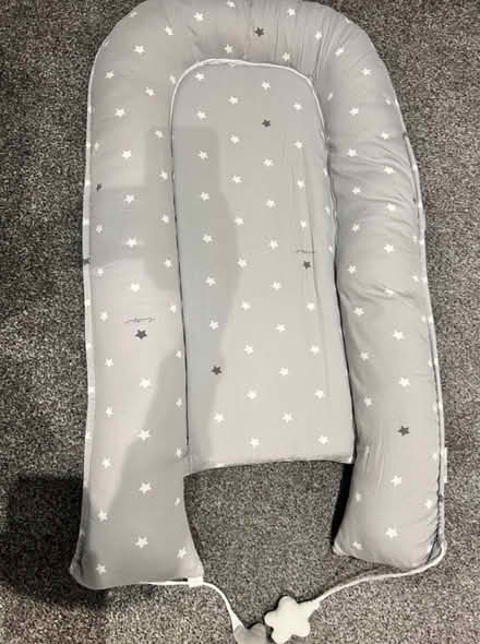 Photo of free Round Cat or Dog Bed (Conway Rm17 6HQ) #1