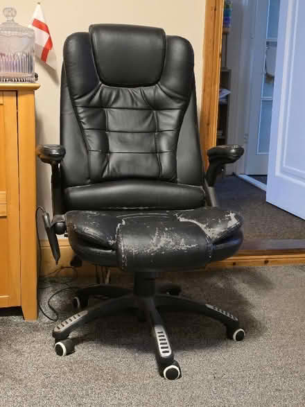 Photo of free Massage chair (Drayton PO6) #1