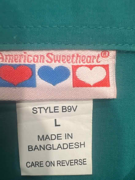 Photo of free Ladies’ Shirt (Stuyvesant Heights) #2