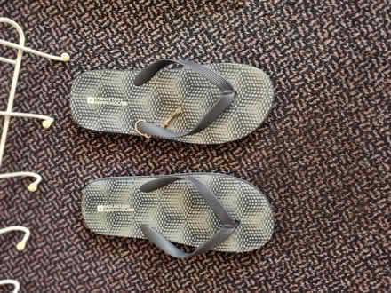Photo of free Mountain warehouse flip flops 8 (SE20) #2