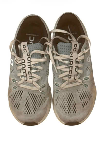 Photo of free Woman’s OC Sneakers (Brooklyn Storage) #1