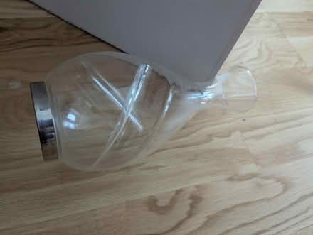 Photo of free Vase (West Norwood SE27) #2