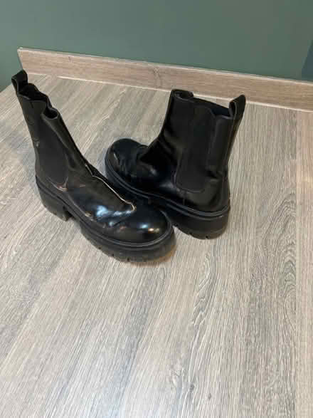 Photo of free H&M Black Chelsea Boots. Size 42. Good condition.z (Southsea PO4) #4