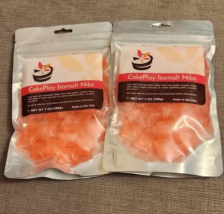 Photo of free Cakeplay Isomalt Nibs (Burhamthorpe & Robert Speck) #1