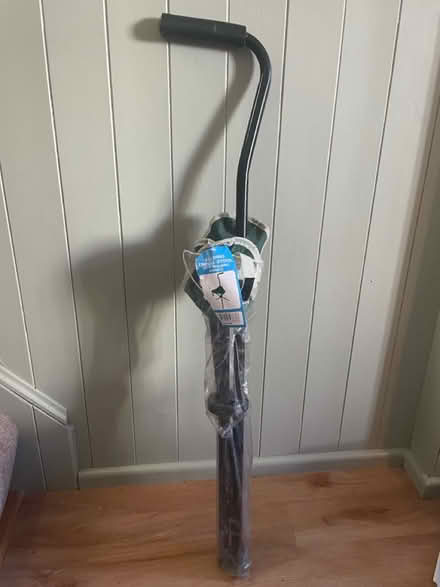 Photo of free Folding tripod stool (Splott CF24) #1