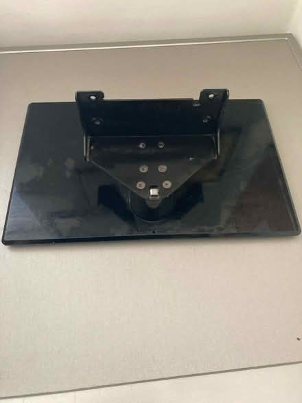 Photo of free Panasonic TC-L37E5 LCD TV Stand (BR2) #1