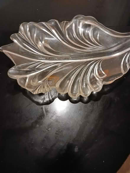 Photo of free Glass dish (60th cedar ave 19143) #3