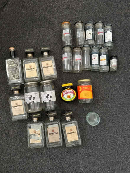 Photo of free glass bottles and jars (turnpike lane N15) #1