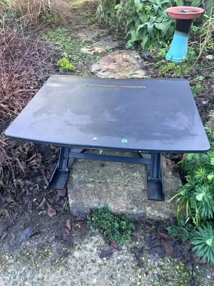 Photo of free Adjusting standup desk (NE Seattle) #1